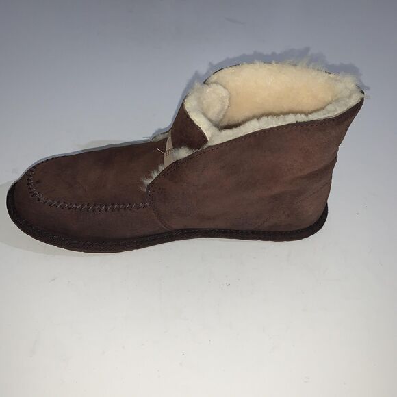 UGG Slippers Womens Size 9 Brown Suede Shearling Lined Ankle House Shoes - Picture 3 of 9